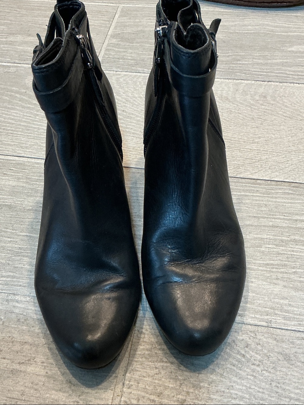 Sam Edelman Maddox Black Leather Ankle Zip Heeled Booties Women’s Sz 7.5M